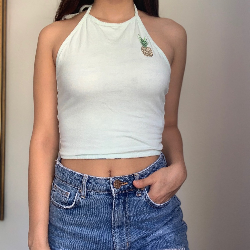 Halter top